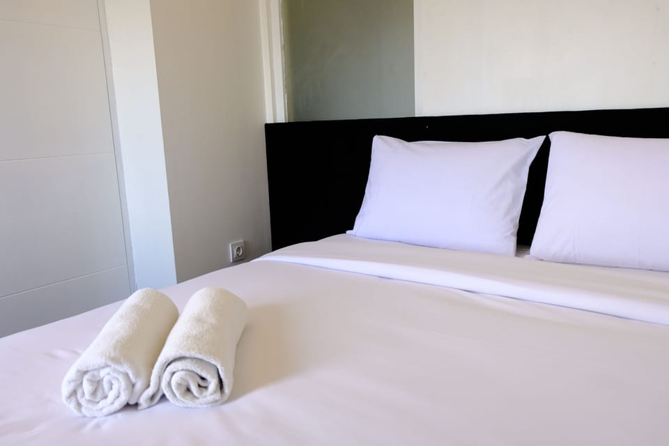 Homey 1Br Apartment At Gateway Ahmad Yani Cicadas Apartment in Bandung