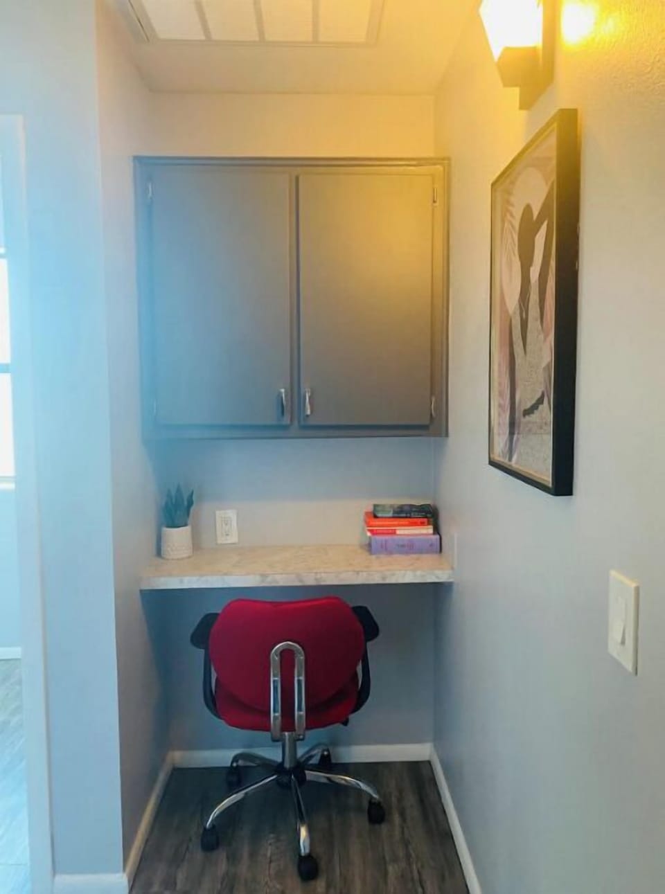 Desk area