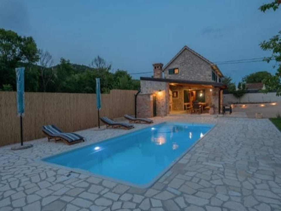 House | Pool | Indoor pool, outdoor pool