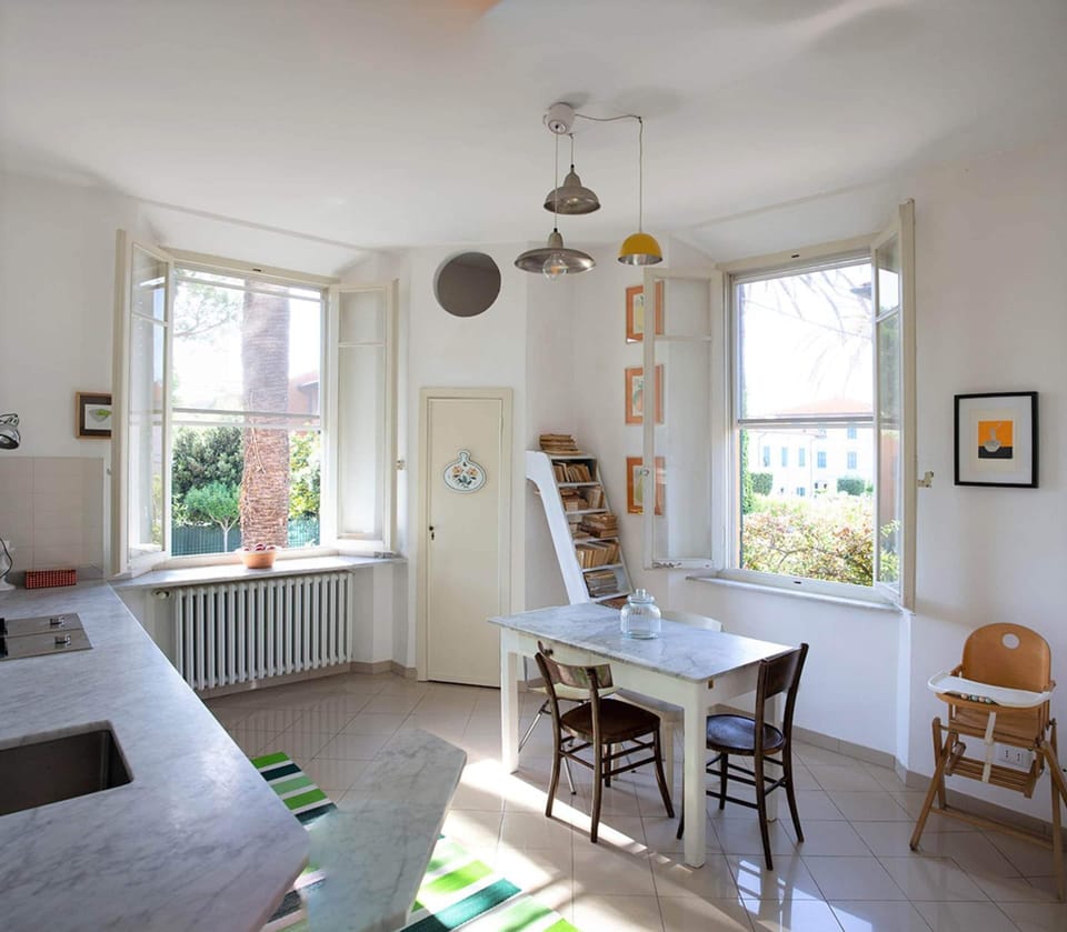 House | Private kitchen | Highchair