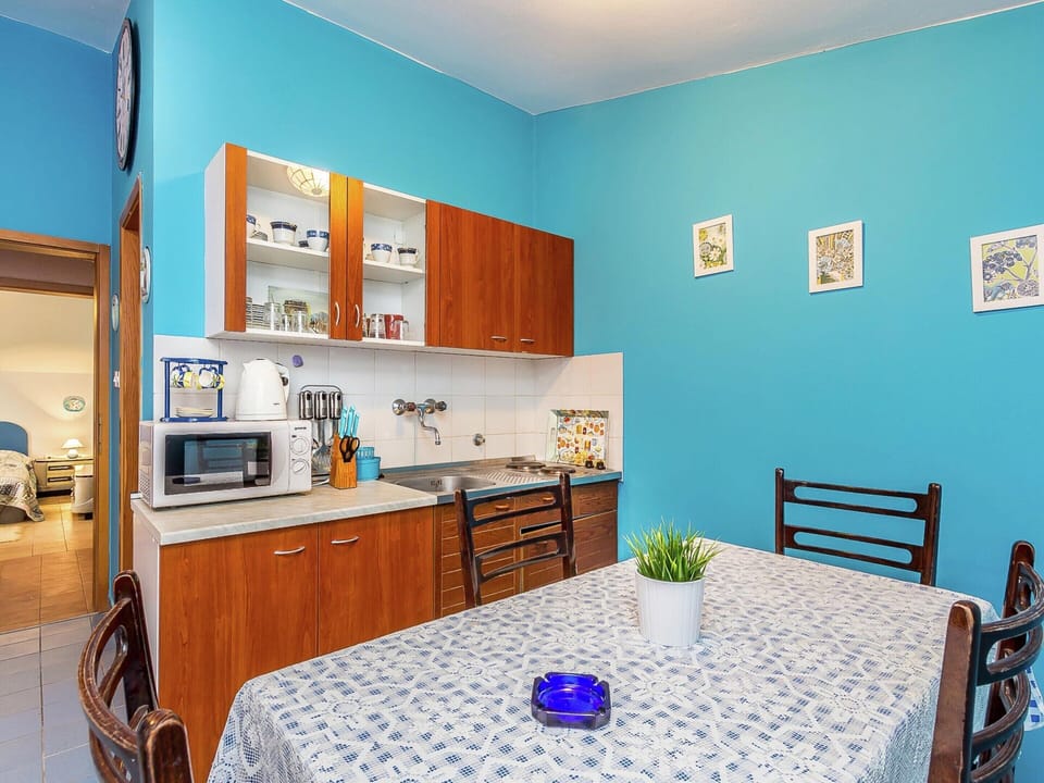 Apartment | Private kitchen