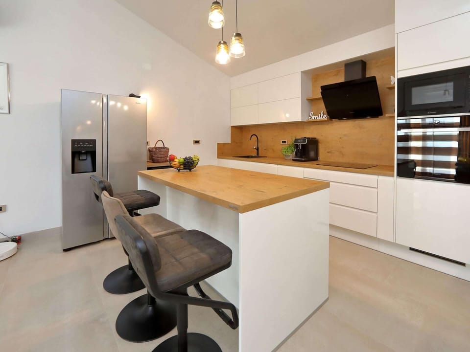 Villa | Private kitchen | Electric kettle
