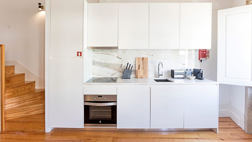 Fully equipped kitchenette, where you'll find everything you might need during your stay #functional #modern