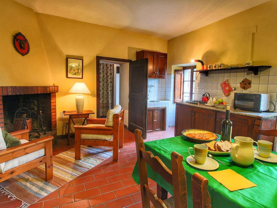 House | Dining