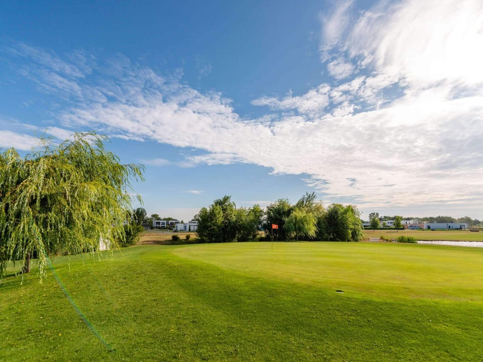 Apartment | Golf