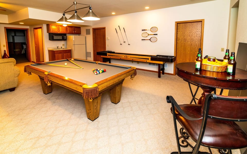Pool and Shuffleboard 