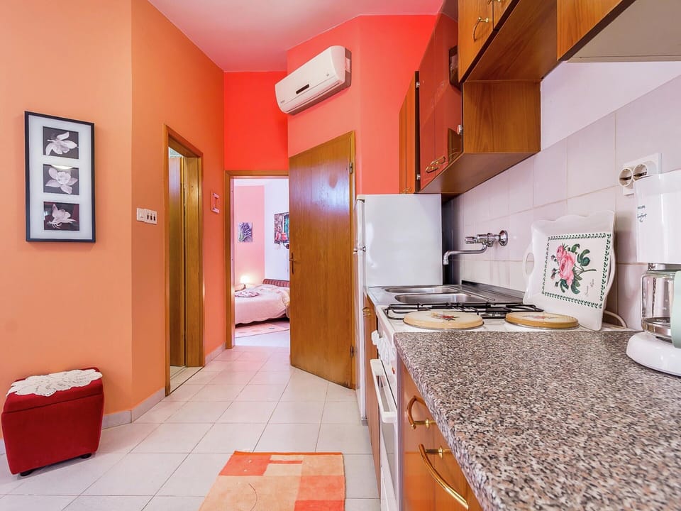 Apartment | Private kitchen