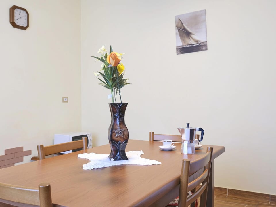 Villa | Dining