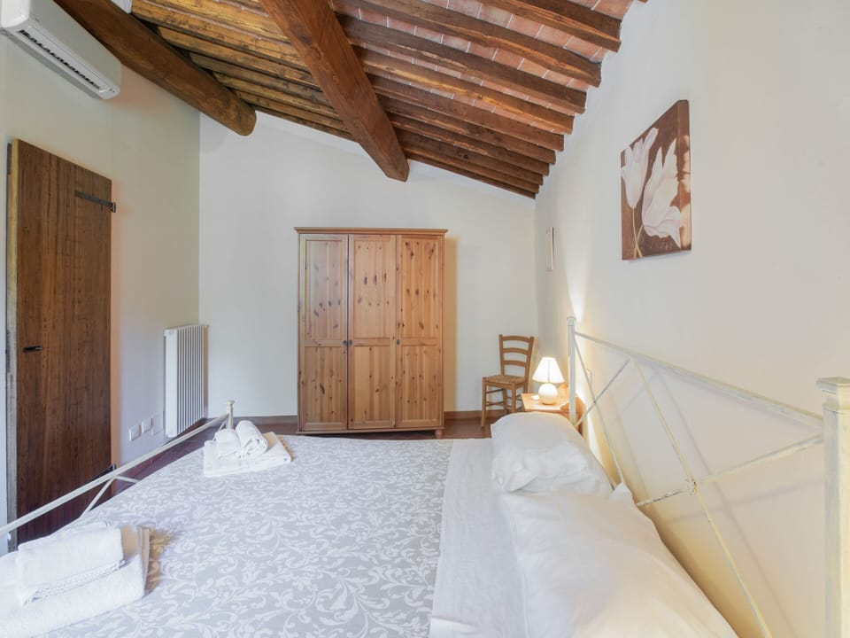 Apartment | 1 bedroom, individually furnished, bed sheets