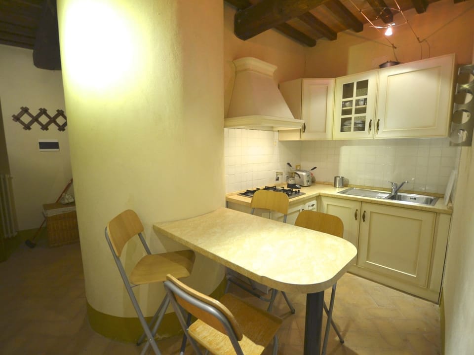 House | Private kitchen | Dishwasher, electric kettle, toaster, highchair
