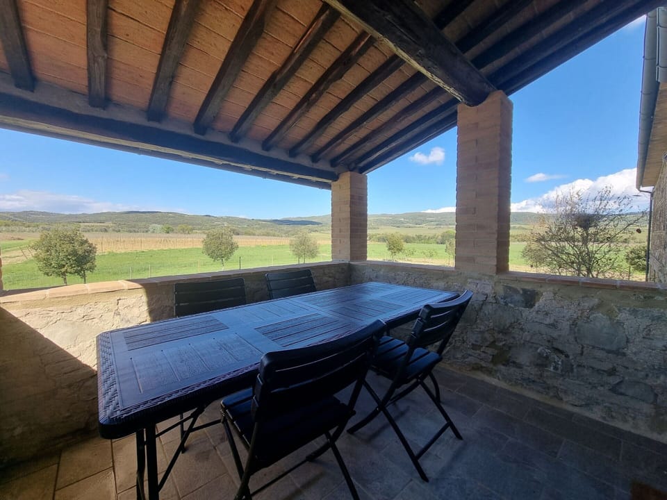 House | Dining