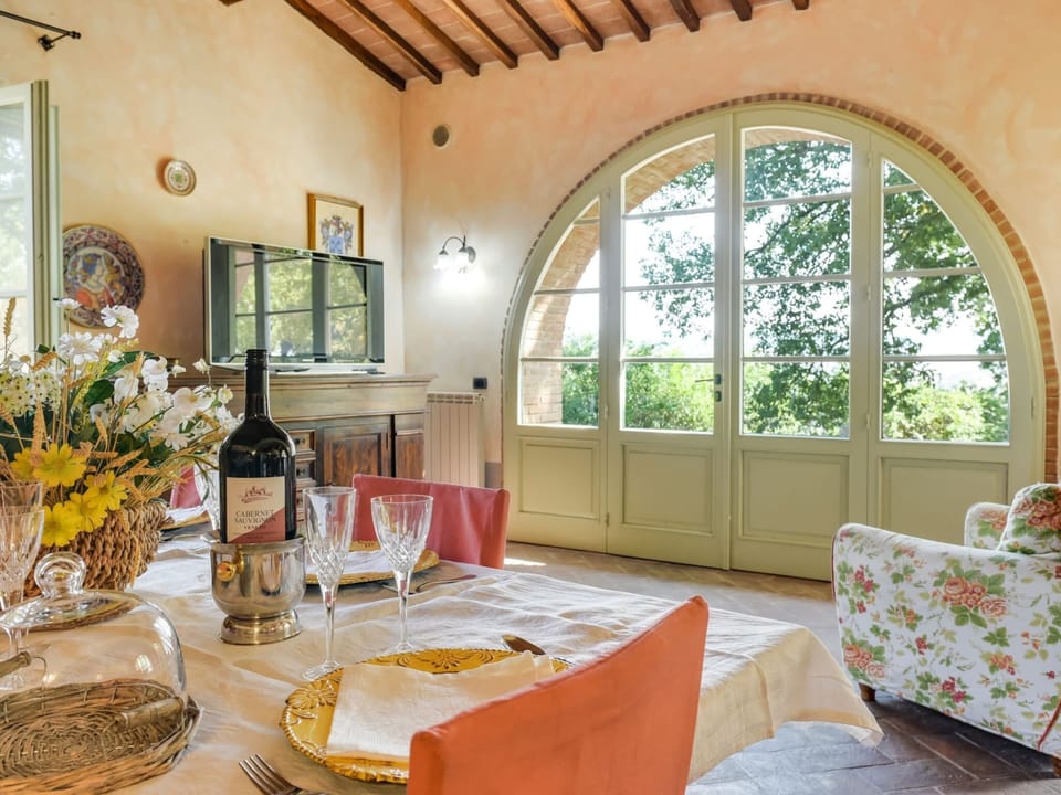 House | Dining