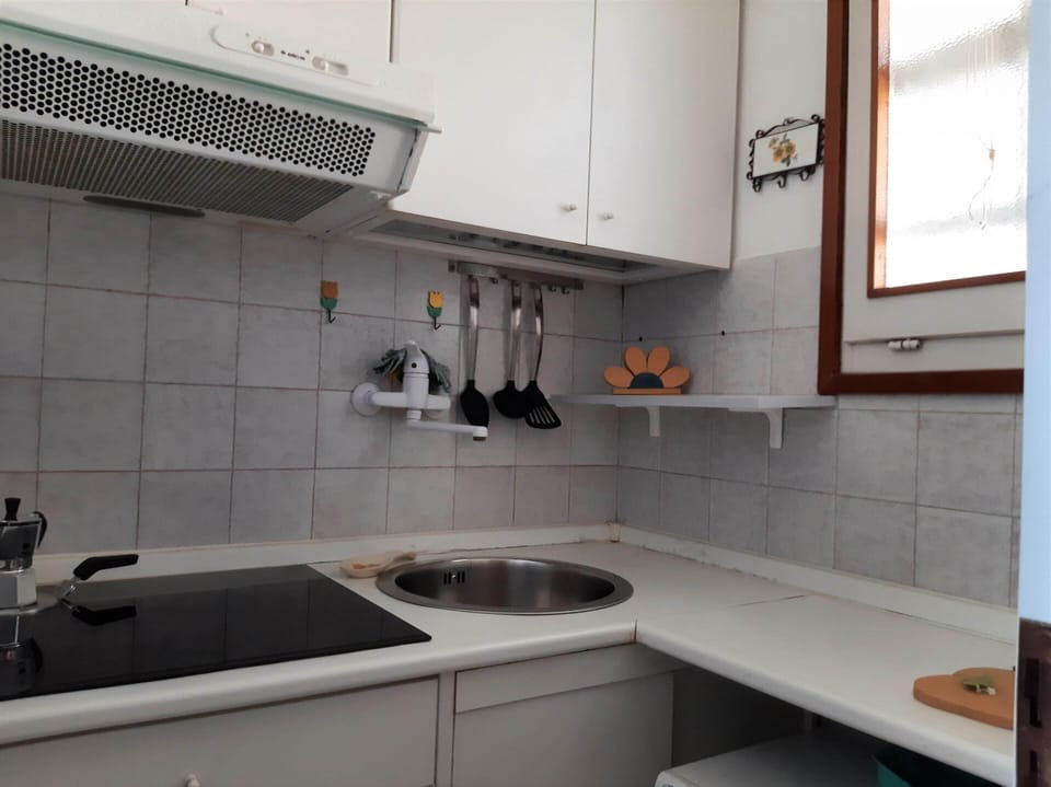 Apartment | Private kitchen | Highchair