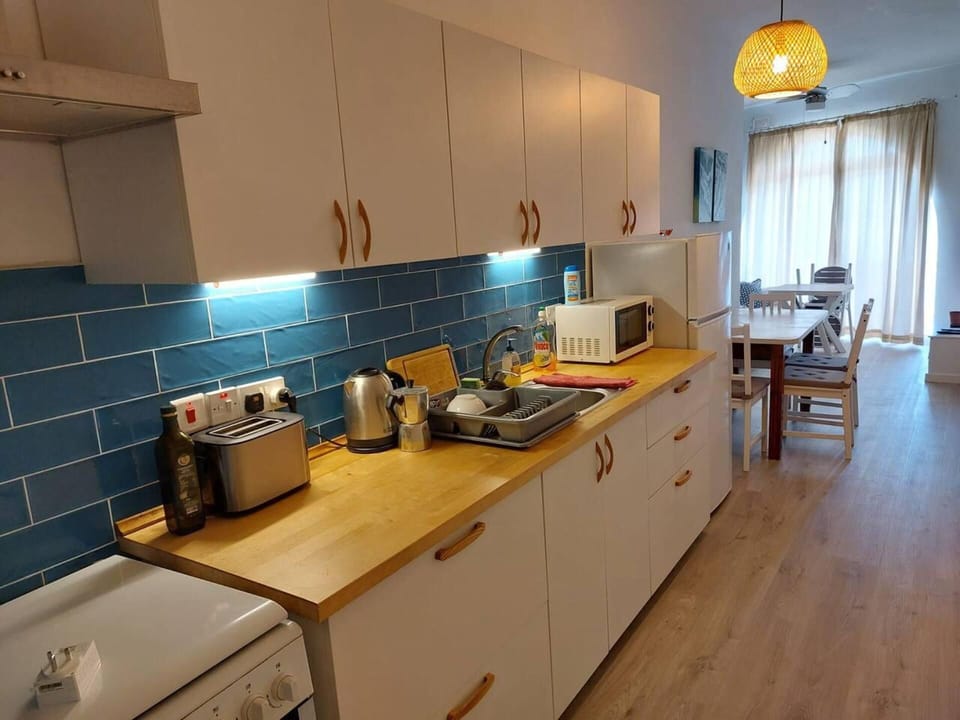 Apartment | Private kitchen | Fridge, microwave, oven, stovetop