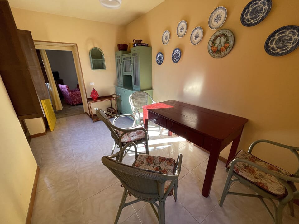 Cottage | Private kitchen | Electric kettle