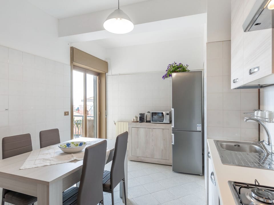 Apartment | Dining
