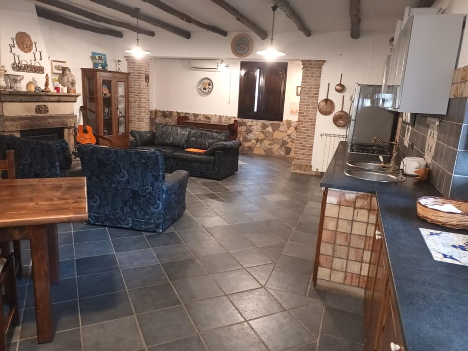 House | Living room