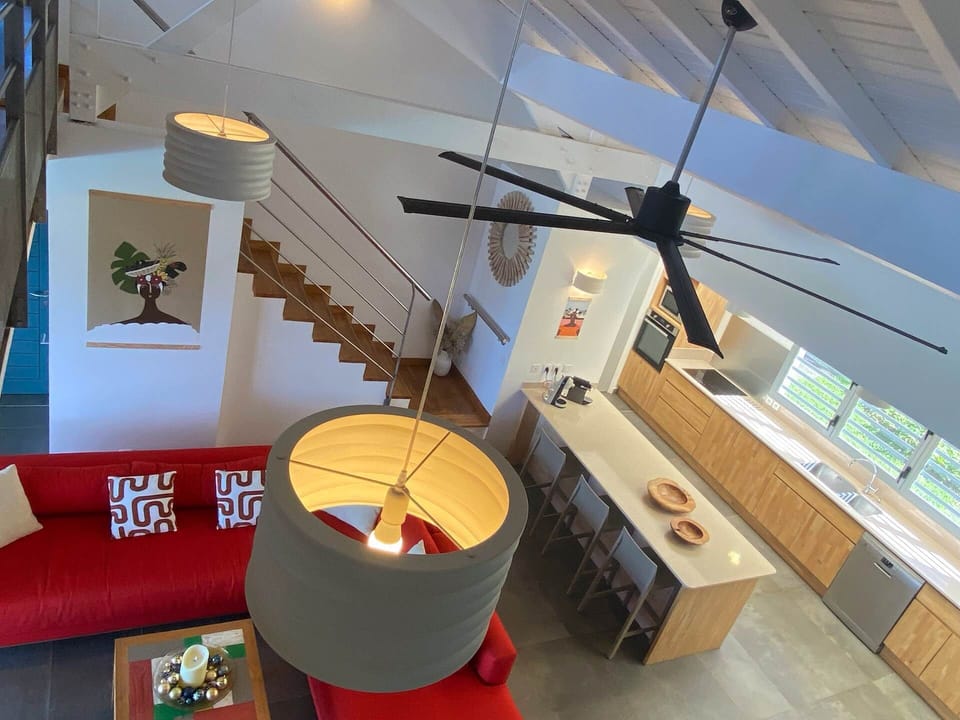 Salon-4