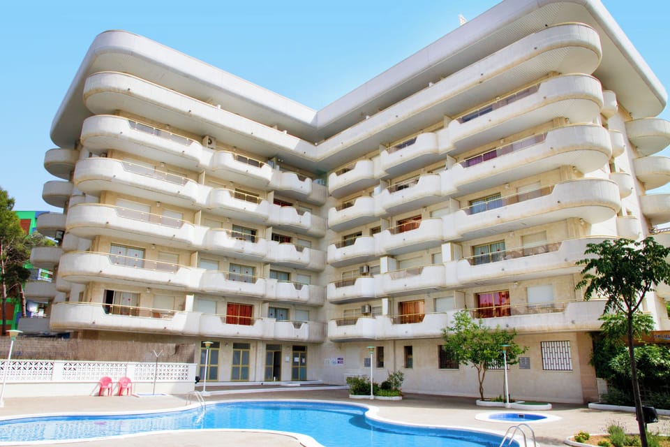 Rentalmar Arquus I II III IV V Park Hotel in Salou
