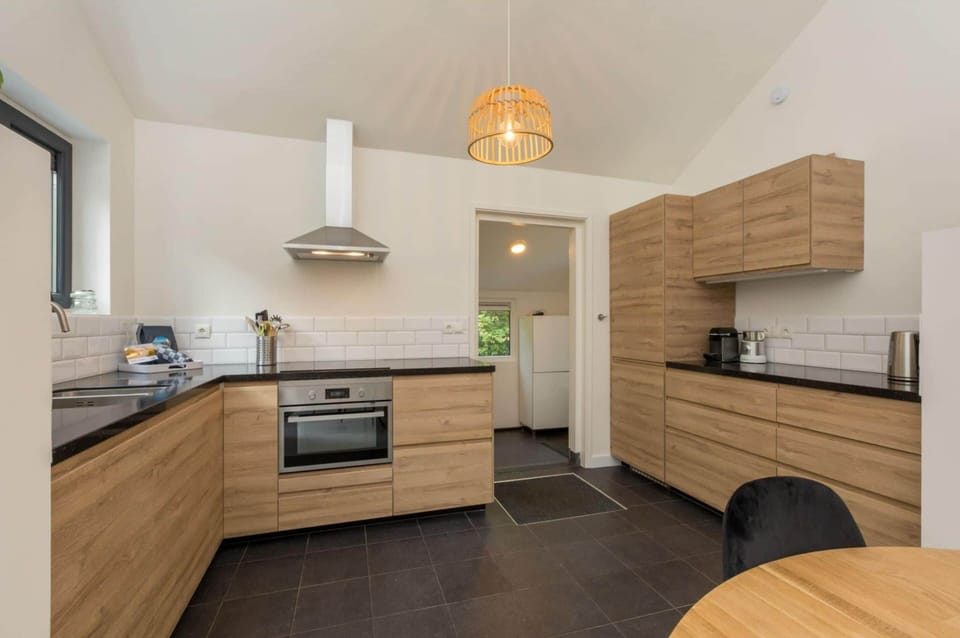House | Private kitchen | Highchair