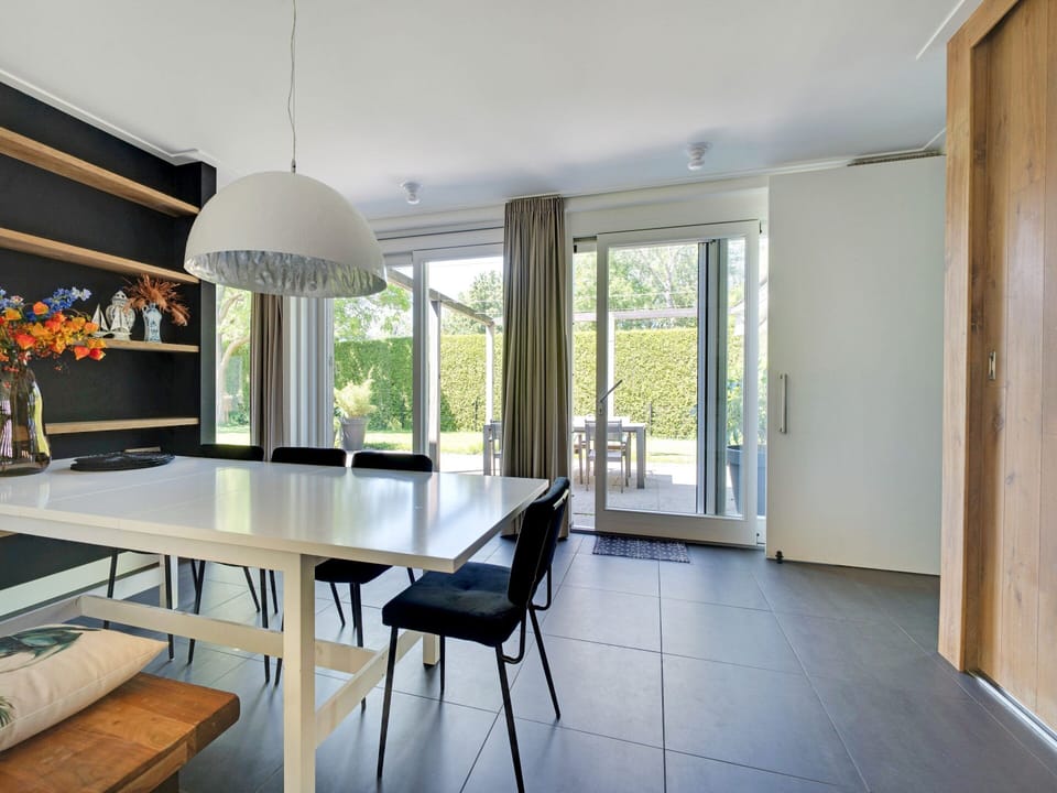 House | Dining