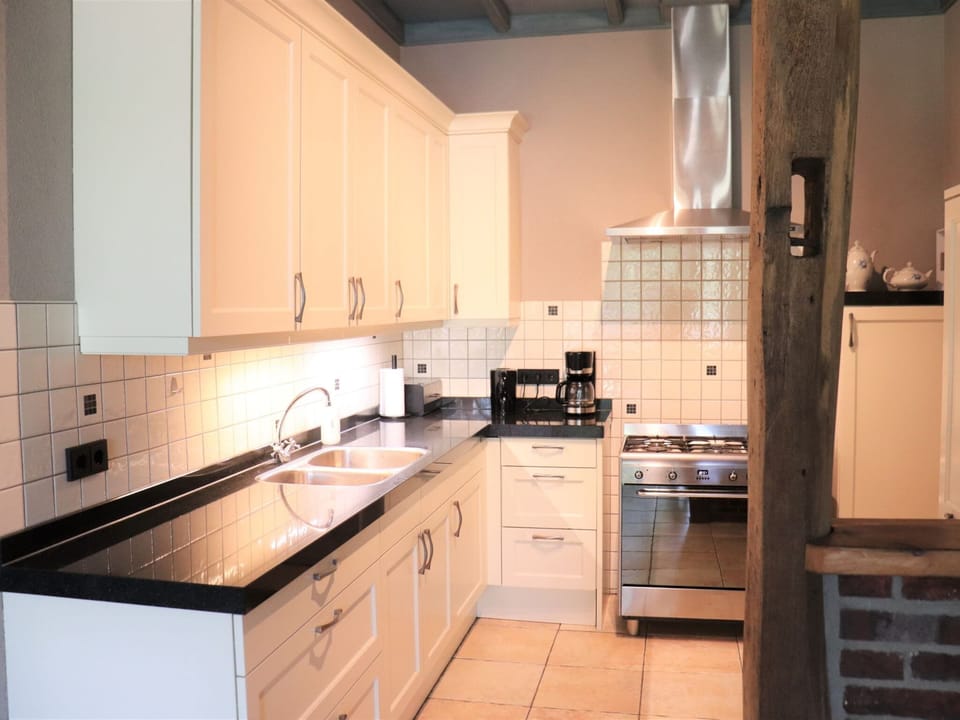 House | Private kitchen