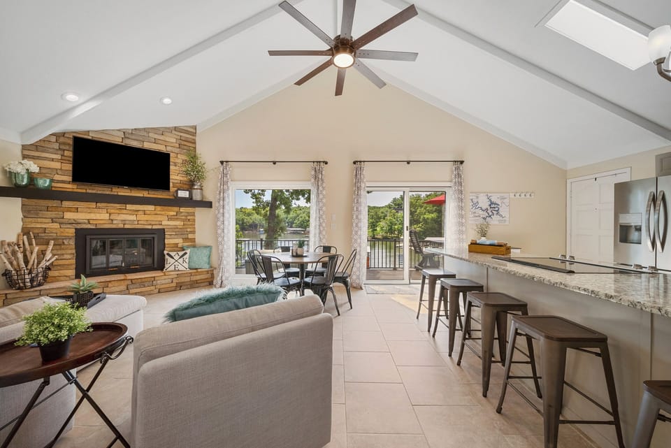 Main Level Living Area