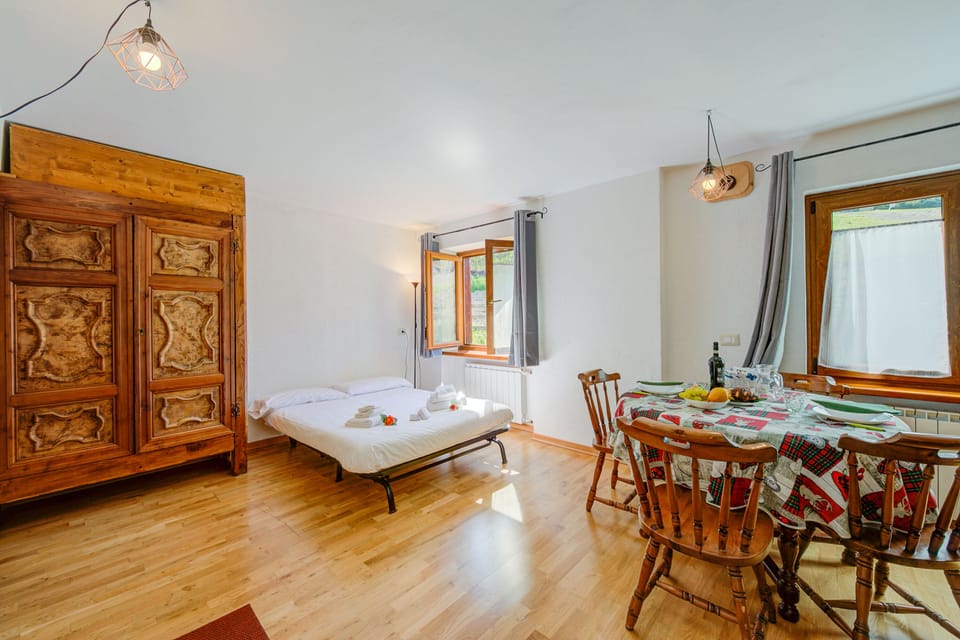 Living and dining room