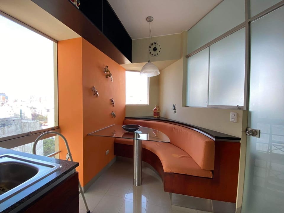 Kitchen nook. Room for 4 + 2 more with stools.