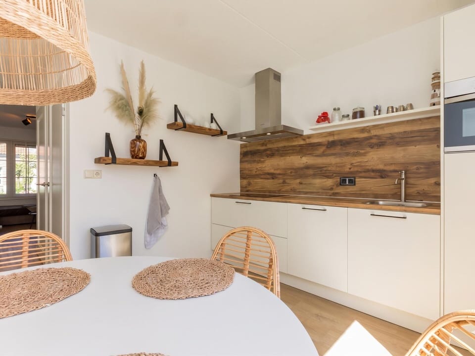 House | Private kitchen | Highchair