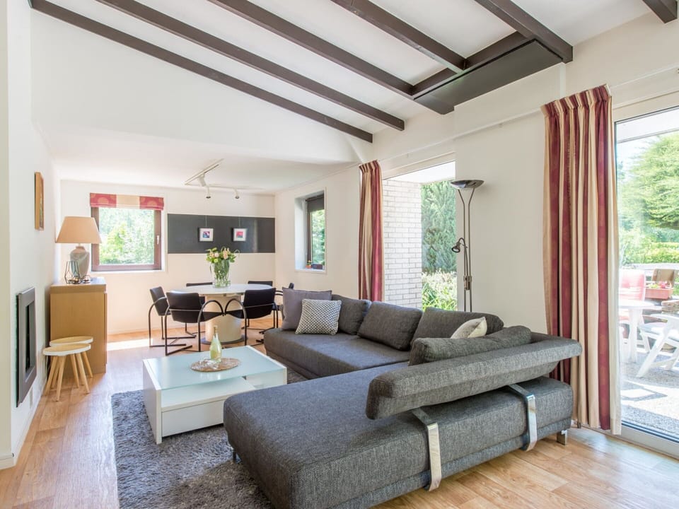 House | Living room