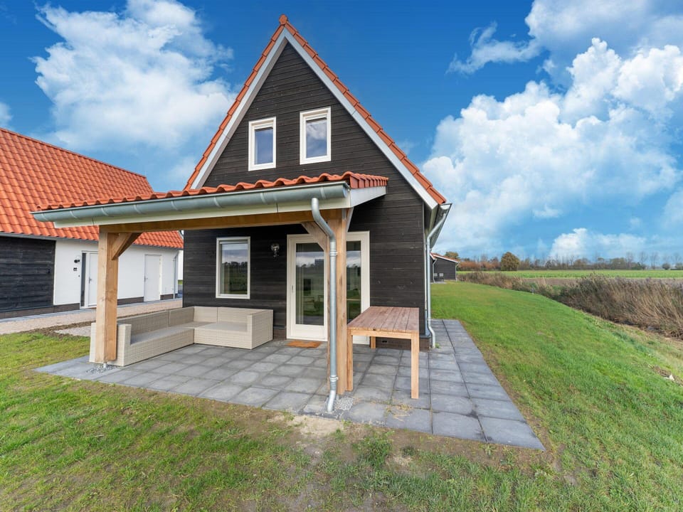 House | Balcony