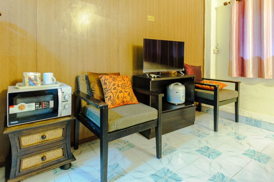 Standard Room | In-room safe, free WiFi