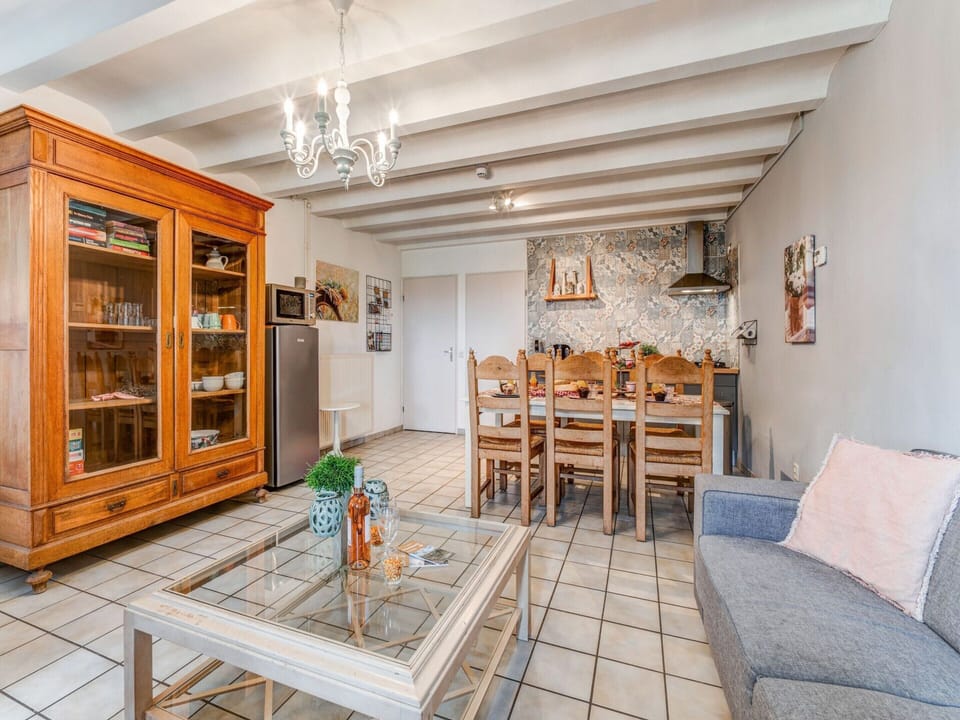 Cottage | Dining