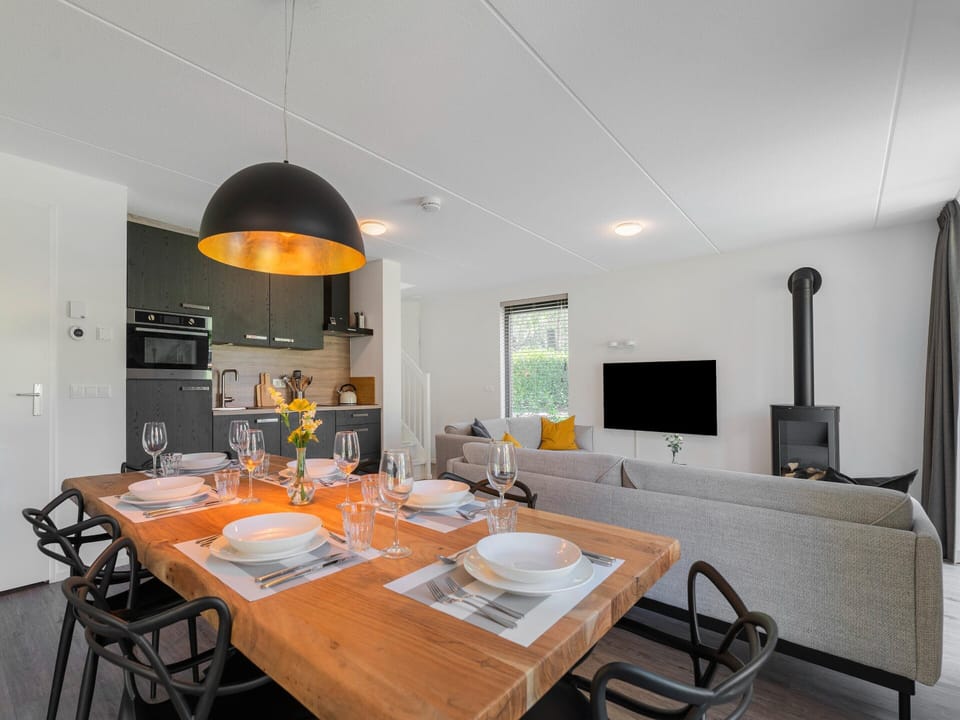 House | Dining