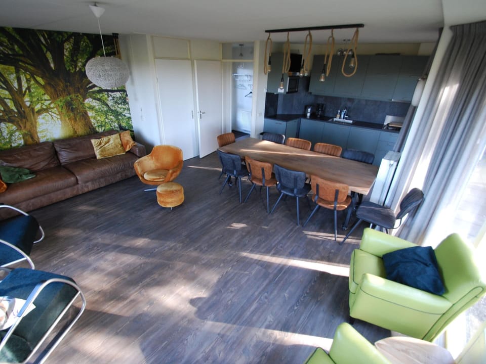 House | Dining