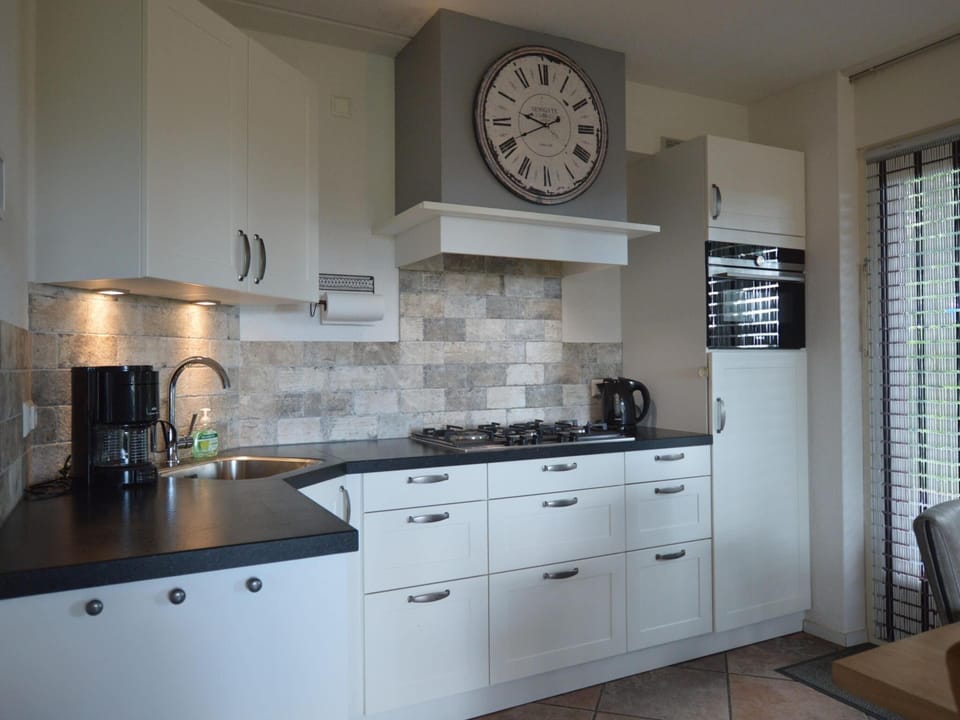 House | Private kitchen | Fridge, highchair
