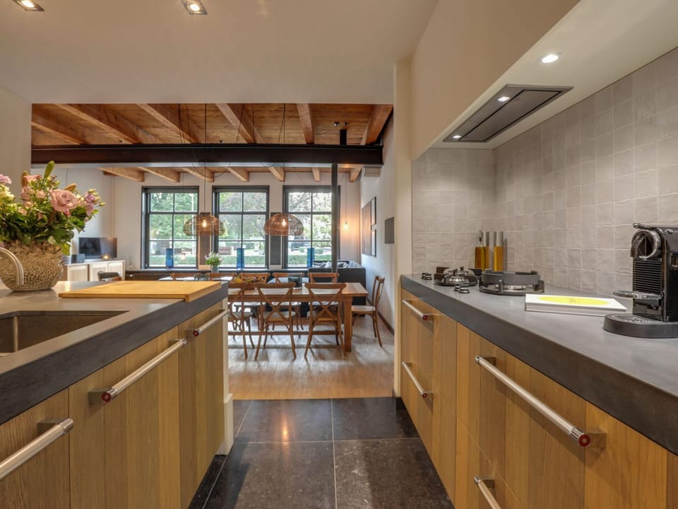 House | Private kitchen | Highchair
