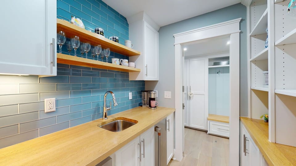 Butlers Pantry