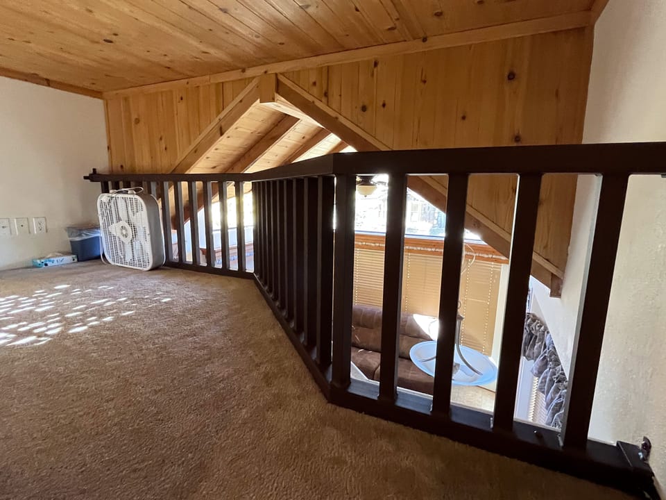 Loft railing