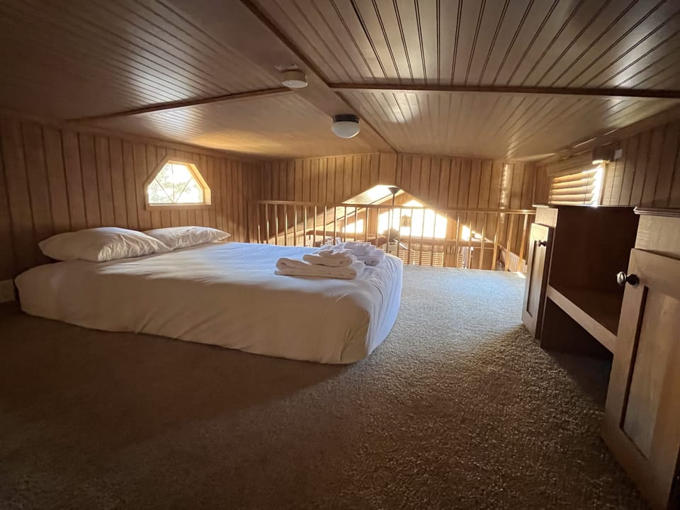Loft bed