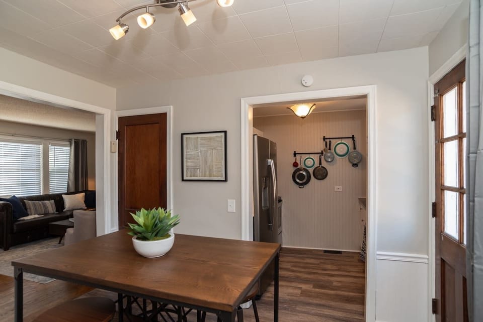 Eating Area