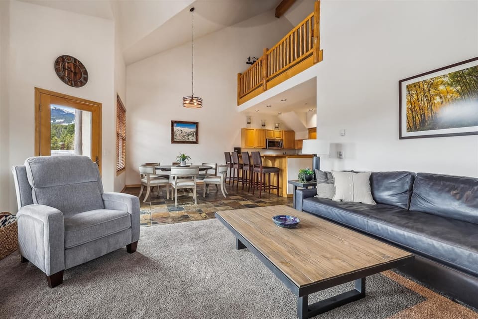 Living Room - Corral 309W - Breckenridge Vacation Rental