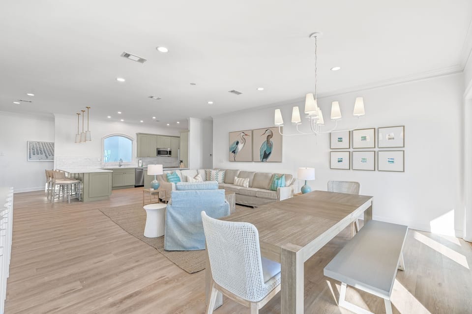 Sunsational - Seagrove Beach - Living and Dining Area