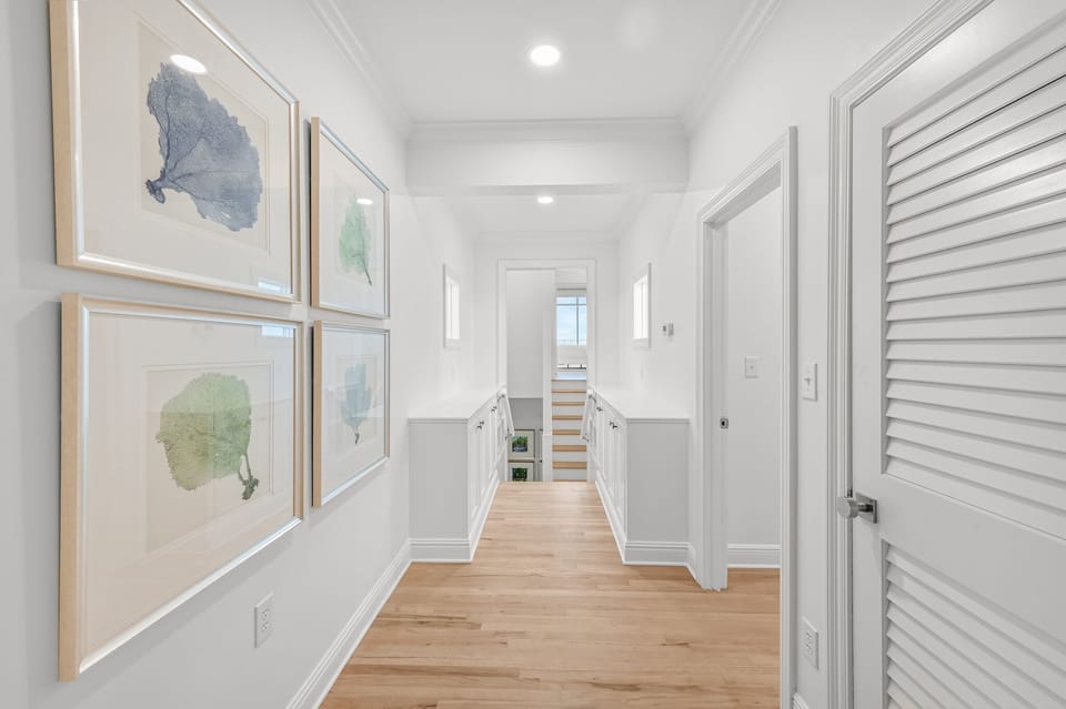 Sunsational - Seagrove Beach - Hallway