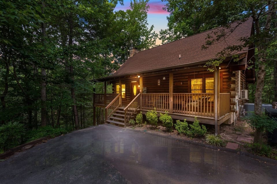 Cabin, 5 Bedrooms | Exterior