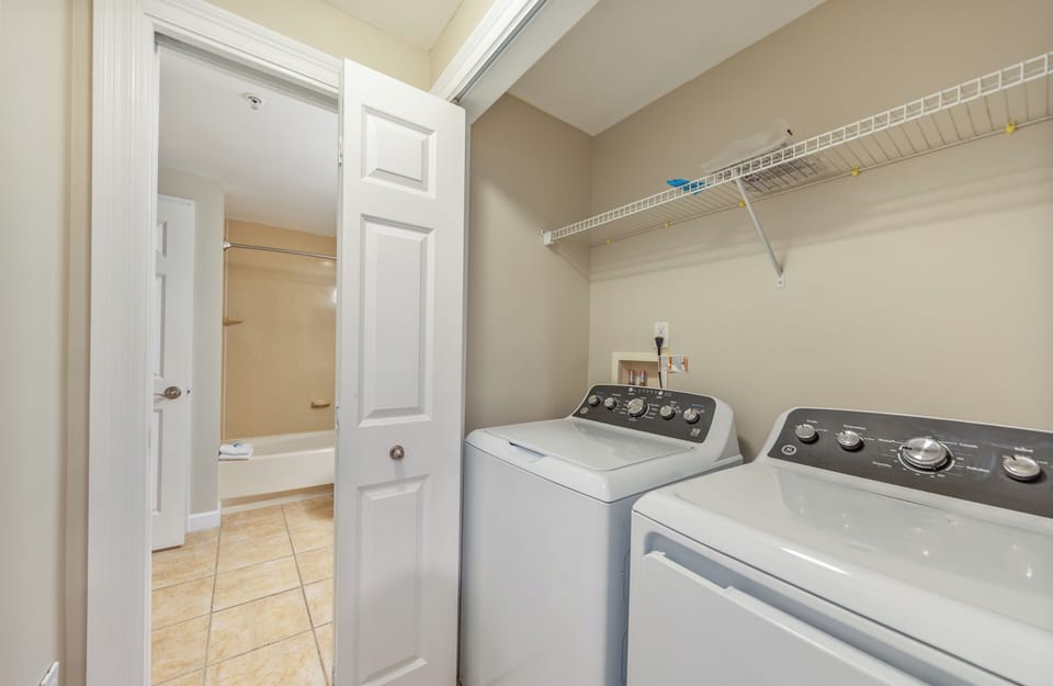 Washer and Dryer in Unit
