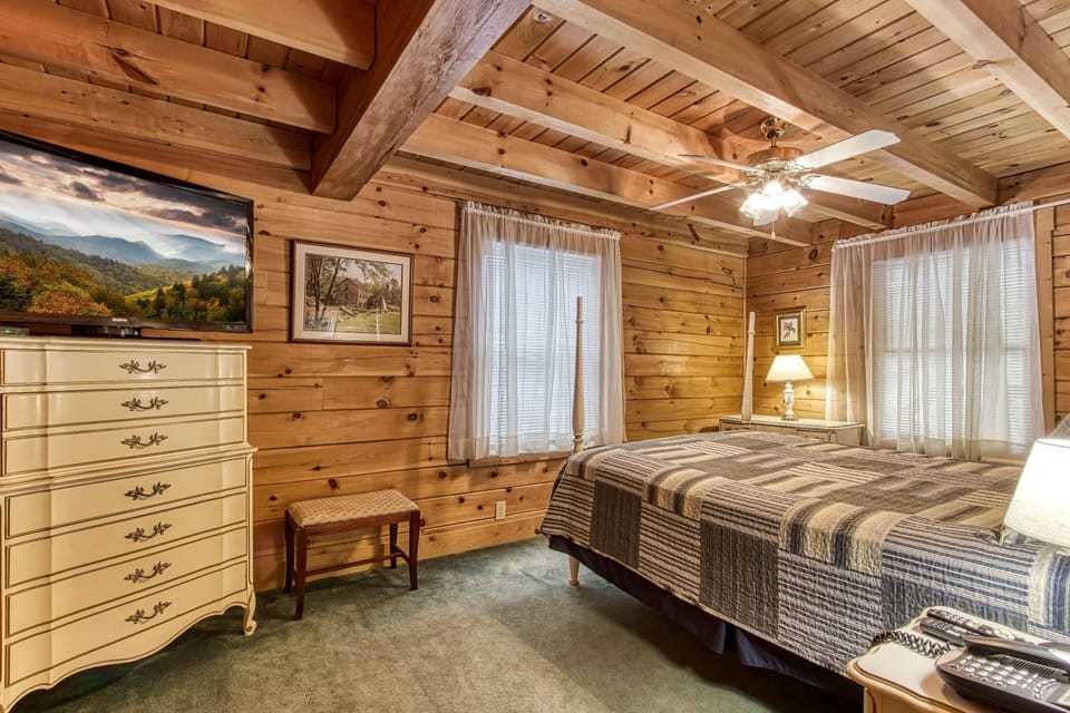 Cabin, 2 Bedrooms | 2 bedrooms, free WiFi