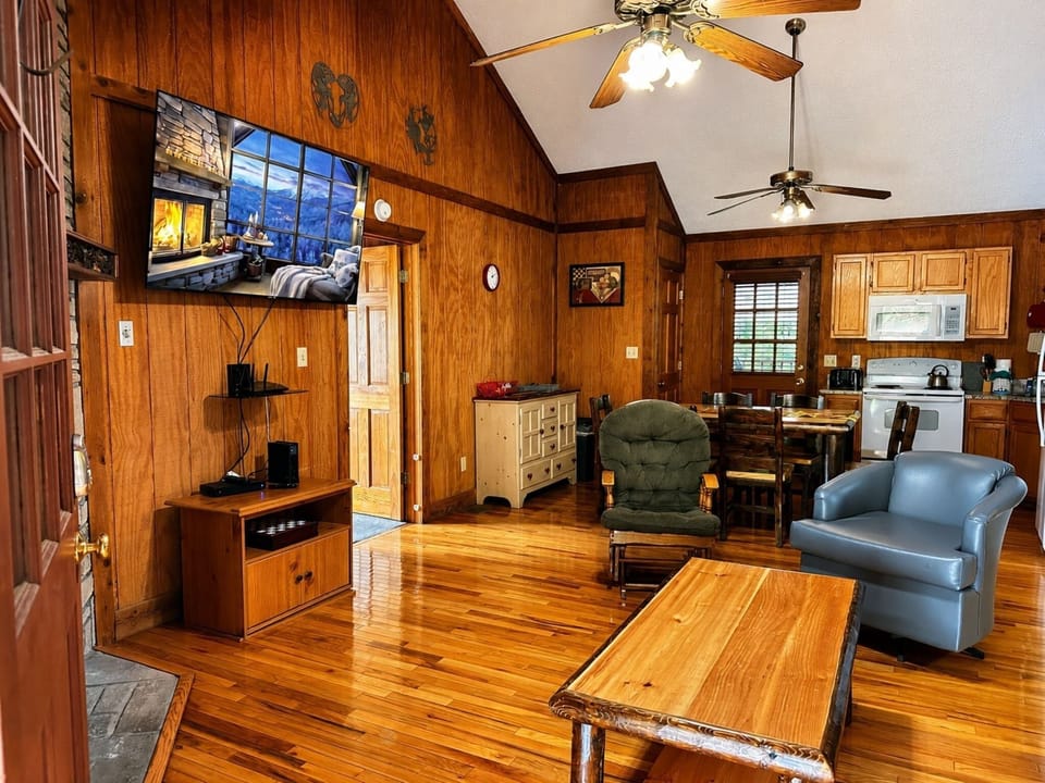Cabin, 2 Bedrooms | Living area | Smart TV, DVD player