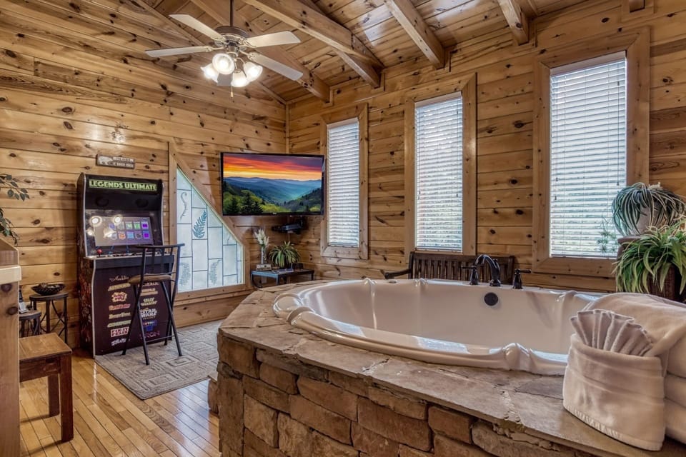 Cabin, 1 Bedroom | Bathroom | Towels